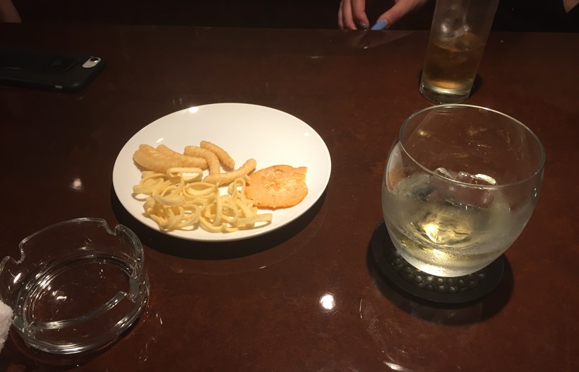 スーパーチアーズのカウンター